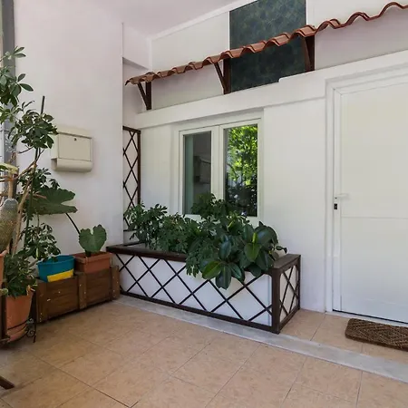 One Comfy Studio In Kallithea Athens