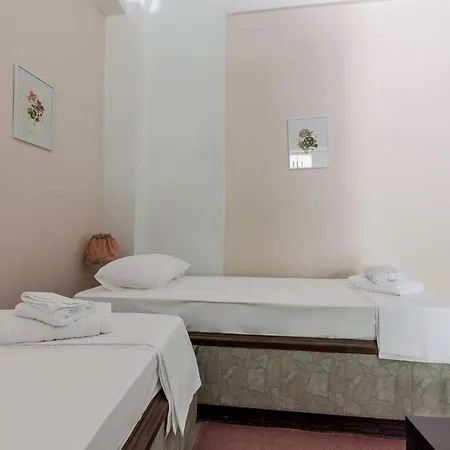 One Comfy Studio In Kallithea *