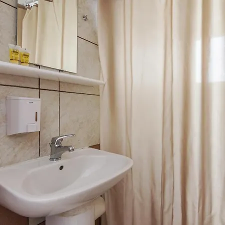 One Comfy Studio In Kallithea Apartment